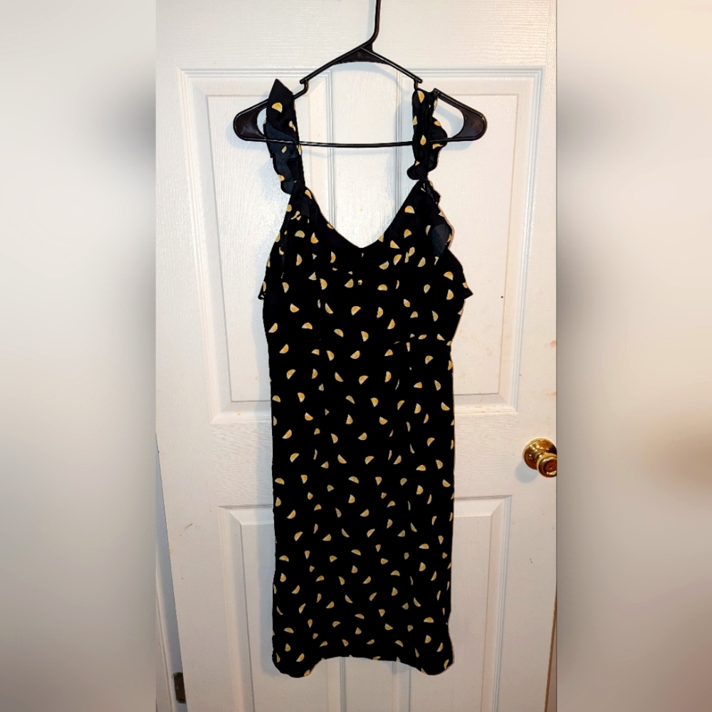 Forever 21 Black Lemon Print Dress